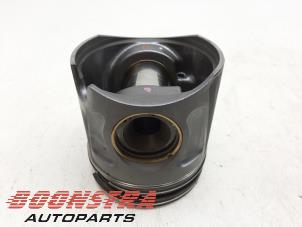 Gebruikte Zuiger Iveco Stralis Prijs € 180,23 Inclusief btw aangeboden door Boonstra Autoparts