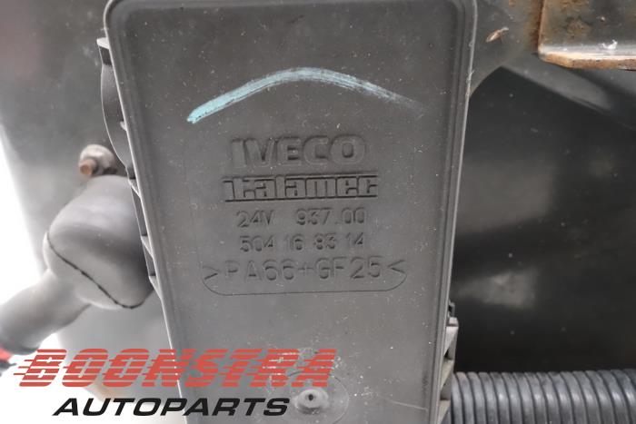 Batterieträger Iveco  (504168314, 504124547)