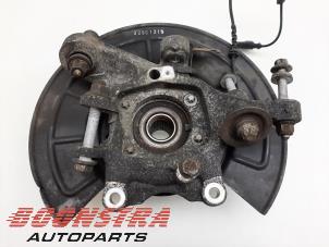 Gebruikte Fusee rechts-achter Maserati Ghibli III 3.0 Diesel Prijs € 199,00 Margeregeling aangeboden door Boonstra Autoparts