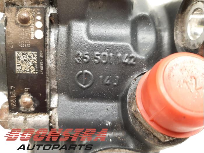 Stuurbekrachtiging Pomp van een Iveco Stralis 2008