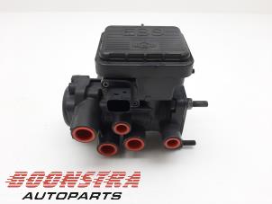 Gebruikte ABS Pomp Mercedes Actros Prijs € 120,94 Inclusief btw aangeboden door Boonstra Autoparts