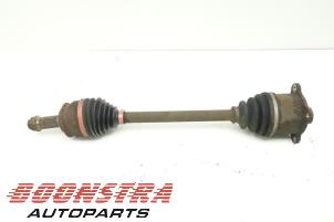 Gebruikte Steekas links-achter Suzuki Grand Vitara II (JT) 2.0 16V Prijs € 49,95 Margeregeling aangeboden door Boonstra Autoparts