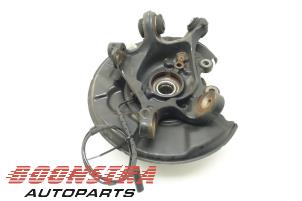 Gebruikte Fusee links-achter BMW 3 serie (F30) 320i 2.0 16V Prijs € 29,95 Margeregeling aangeboden door Boonstra Autoparts