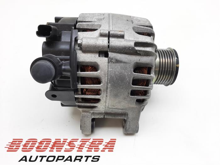 Gebruikte Dynamo Peugeot 208 II (UB/UH/UP) 1.2 Vti 12V PureTech 75 Prijs € 59,95 Margeregeling aangeboden door Boonstra Autoparts