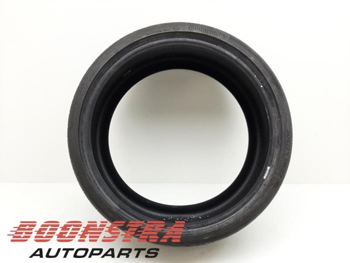 CONTINENTAL 305/25 R22 99Y (Summer tyre)