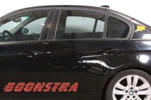 Gebruikte Portier 4Deurs links-achter BMW 3 serie (E90) 328i 24V Prijs € 39,95 Margeregeling aangeboden door Boonstra Autoparts