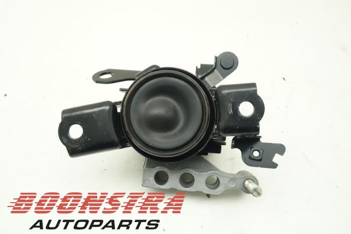 Gebruikte Motorsteun Toyota RAV4 (A5) 2.5 Hybrid 16V Prijs € 39,00 Margeregeling aangeboden door Boonstra Autoparts