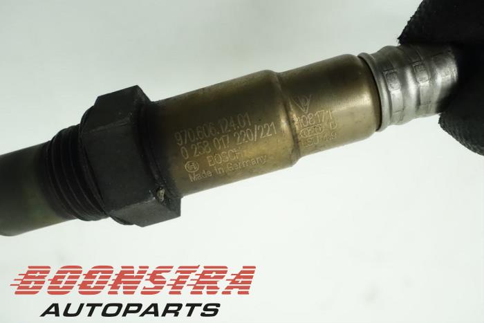 Lambda Sonde van een Porsche Panamera (970) 4.8 V8 32V Turbo S 2011