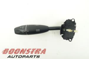 Gebruikte Knipperlicht Schakelaar Mercedes S (W221) 3.0 S-350 BlueTec 24V Prijs € 39,00 Margeregeling aangeboden door Boonstra Autoparts