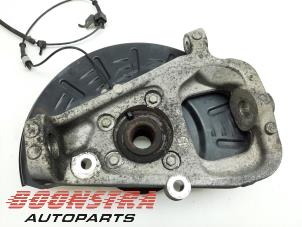 Gebruikte Fusee links-voor Fisker Karma 2.0 Turbo 16V Range Extender Prijs € 298,95 Margeregeling aangeboden door Boonstra Autoparts