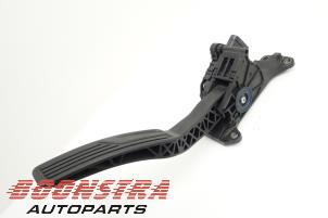 Gebruikte Gaspedaal Chevrolet Camaro 3.6 V6 45th Anniversary Edition Prijs € 49,00 Margeregeling aangeboden door Boonstra Autoparts