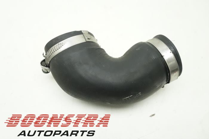 Gebruikte Intercooler Slang Volkswagen Polo V (6R) 1.4 GTI 16V Prijs € 24,95 Margeregeling aangeboden door Boonstra Autoparts