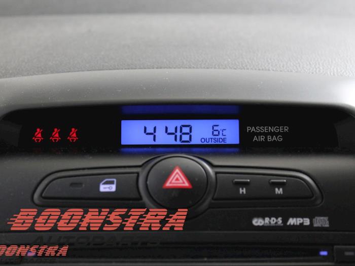 Display Interieur van een Hyundai iX20 (JC) 1.4i 16V 2011