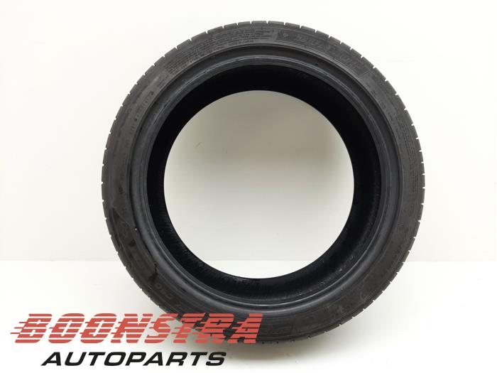 DUNLOP 245/40 R19 94W (Summer tyre)