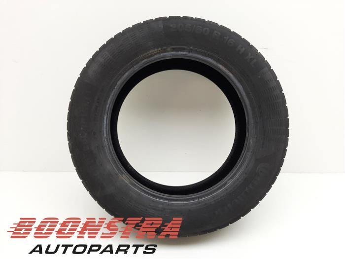 CONTINENTAL 205/60 R16 96H (Zomerband)