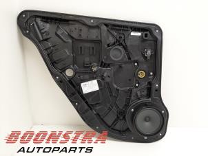 Gebruikte Ruitmechaniek 4Deurs links-achter Mercedes ML III (166) 3.0 ML-400 V6 24V Turbo 4-Matic Prijs € 49,95 Margeregeling aangeboden door Boonstra Autoparts