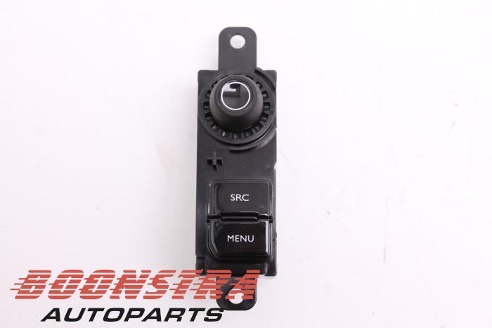 Gebruikte Bediening boordcomputer Peugeot 2008 (CU) 1.2 12V e-THP PureTech 110 Prijs € 24,95 Margeregeling aangeboden door Boonstra Autoparts