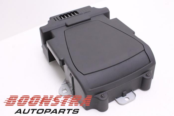 Head-up display van een Citroën DS5 (KD/KF) 2.0 165 HYbrid4 16V 2013