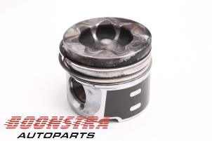 Gebruikte Zuiger Peugeot Expert (V1/VA/VB/VE/VF/VT/VY) 1.6 Blue HDi 95 16V Prijs € 35,03 Inclusief btw aangeboden door Boonstra Autoparts