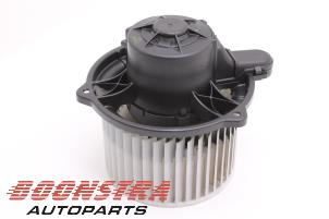 Gebruikte Blower Kia Cee'd (EDB5) 1.4 CVVT 16V Prijs € 39,00 Margeregeling aangeboden door Boonstra Autoparts