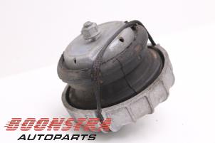 Gebruikte Motorsteun Mercedes Vito (639.6) 3.0 122 CDI V6 24V Prijs € 36,24 Inclusief btw aangeboden door Boonstra Autoparts