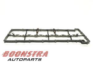 Gebruikte Kleppendeksel Mercedes Actros Prijs € 156,09 Inclusief btw aangeboden door Boonstra Autoparts