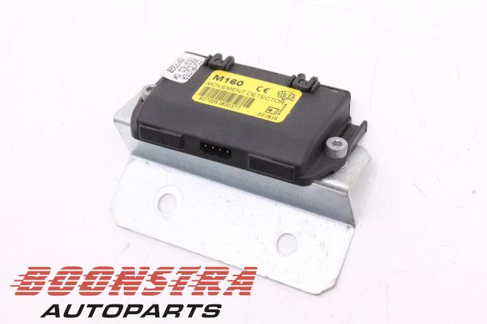 Gebruikte Alarm sensor Maserati GranSport 4.2 V8 32V Prijs € 79,00 Margeregeling aangeboden door Boonstra Autoparts