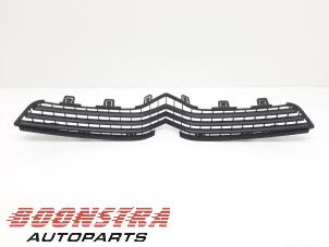 Gebruikte Grille Tesla Model X 90D Prijs € 149,00 Margeregeling aangeboden door Boonstra Autoparts