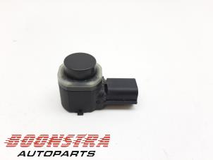 Gebruikte PDC Sensor Ford Focus 3 Wagon 1.0 Ti-VCT EcoBoost 12V 125 Prijs € 24,95 Margeregeling aangeboden door Boonstra Autoparts