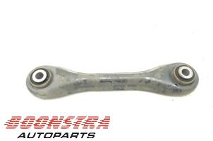 Gebruikte Draagarm links-achter Ford Focus 3 Wagon 1.0 Ti-VCT EcoBoost 12V 125 Prijs € 29,95 Margeregeling aangeboden door Boonstra Autoparts