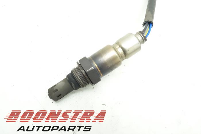 Lambda Sonde van een Fiat Punto III (199) 0.9 TwinAir Turbo 100 2014