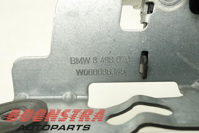 Achterklep Slotvanger van een BMW 3 serie Touring (G21) 330i 2.0 TwinPower Turbo 16V 2019