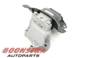 Gebruikte Motorsteun Skoda Octavia Combi (5EAC) 1.2 TSI 16V Prijs € 24,95 Margeregeling aangeboden door Boonstra Autoparts