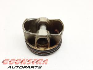 Gebruikte Zuiger BMW M4 (F82) M4 3.0 24V Turbo Competition Package Prijs € 68,95 Margeregeling aangeboden door Boonstra Autoparts