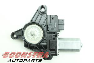 Gebruikte Motor electrisch raam Mercedes E Estate (S213) E-350d 3.0 V6 24V Prijs € 24,95 Margeregeling aangeboden door Boonstra Autoparts