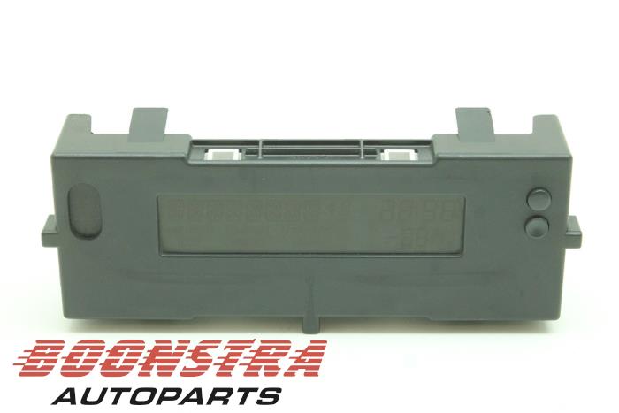 Gebruikte Display Interieur Renault Kangoo Express (FW) 1.5 dCi 70 Prijs € 30,19 Inclusief btw aangeboden door Boonstra Autoparts