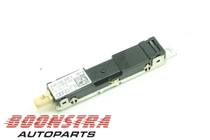 AUDI RS 6 C7 (2013-2020) Bootlid Antenna Amplifier 4G9035225A 20162932
