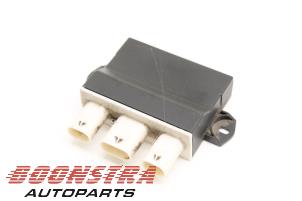 Gebruikte Smart entry computer Opel Astra K Sports Tourer 1.0 Turbo 12V Prijs € 99,00 Margeregeling aangeboden door Boonstra Autoparts