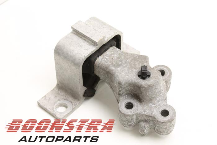 Gebruikte Motorrubber Dacia Sandero I (BS) 1.2 16V Prijs € 29,95 Margeregeling aangeboden door Boonstra Autoparts