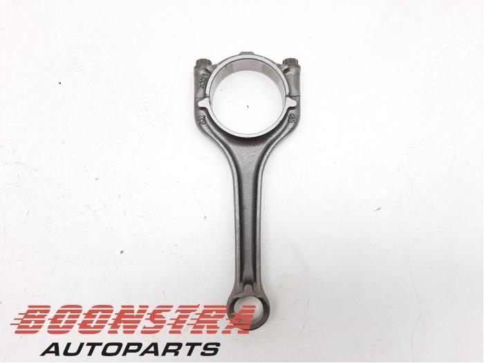 Gebruikte Drijfstang Seat Arona (KJX) 1.0 TSI 12V Prijs € 99,00 Margeregeling aangeboden door Boonstra Autoparts