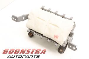 Gebruikte Airbag rechts (Dashboard) Toyota Land Cruiser V8 (J20) 4.5 D-4D 32V Prijs € 249,95 Margeregeling aangeboden door Boonstra Autoparts