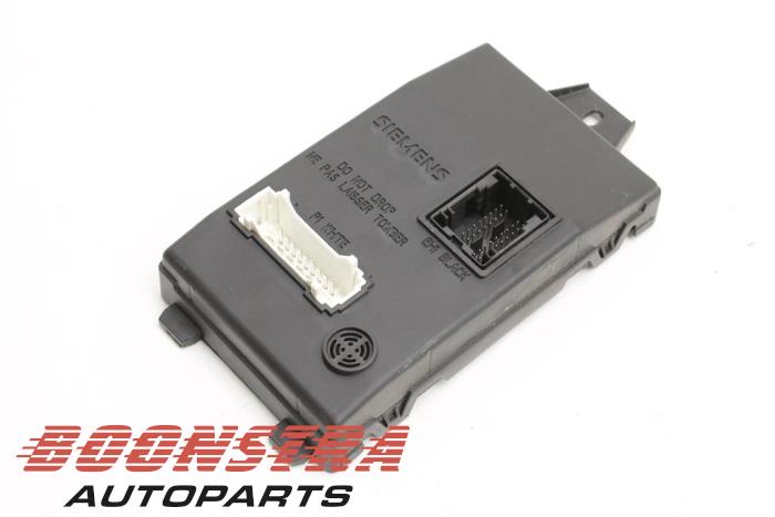 Gebruikte Bodycontrol Module Dacia Sandero I (BS) 1.2 16V Prijs € 24,95 Margeregeling aangeboden door Boonstra Autoparts