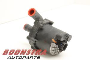 Gebruikte Waterpomp Tesla Model S 60 Prijs € 99,95 Margeregeling aangeboden door Boonstra Autoparts