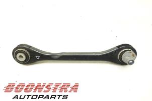 Gebruikte Draagarm rechts-achter Porsche Macan (95B) 2.0 16V Turbo Prijs € 24,95 Margeregeling aangeboden door Boonstra Autoparts