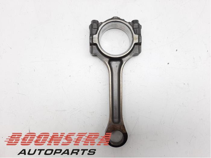 Gebruikte Drijfstang Opel Astra K Sports Tourer 1.0 Turbo 12V Prijs € 29,95 Margeregeling aangeboden door Boonstra Autoparts