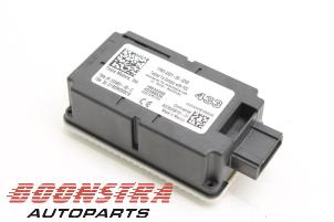 Gebruikte Antenne bandenspanning Tesla Model X P100D Prijs € 49,95 Margeregeling aangeboden door Boonstra Autoparts