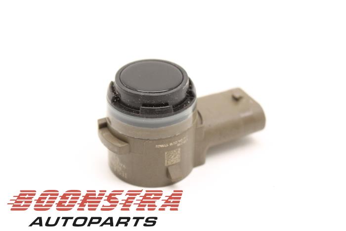 Gebruikte PDC Sensor Tesla Model X P100D Prijs € 24,95 Margeregeling aangeboden door Boonstra Autoparts