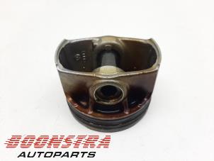 Gebruikte Zuiger Volkswagen Polo VI (AW1) 1.0 TSI 12V Prijs € 29,95 Margeregeling aangeboden door Boonstra Autoparts