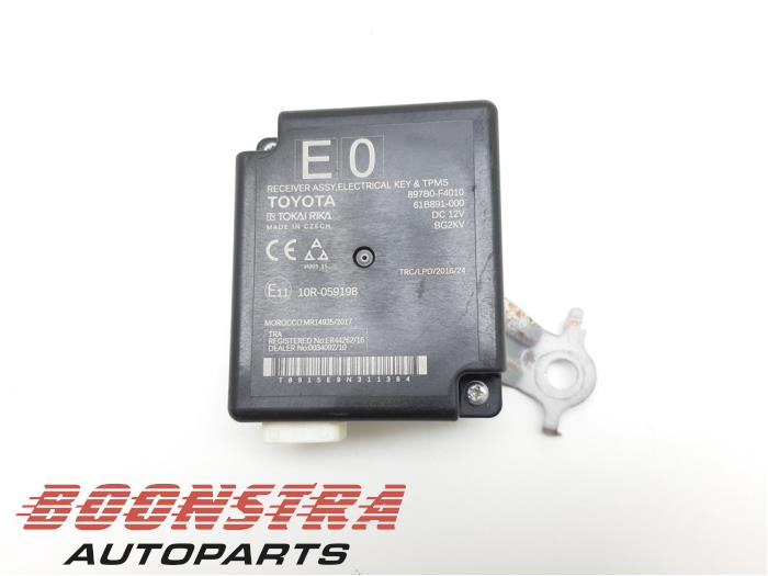 Gebruikte Module (diversen) Toyota C-HR (X1,X5) 2.0 16V Hybrid Prijs € 69,00 Margeregeling aangeboden door Boonstra Autoparts