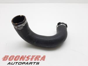 Gebruikte Intercooler Slang Jeep Compass II (MP) 2.0 Multijet II 140 16V 4x4 Prijs € 49,00 Margeregeling aangeboden door Boonstra Autoparts